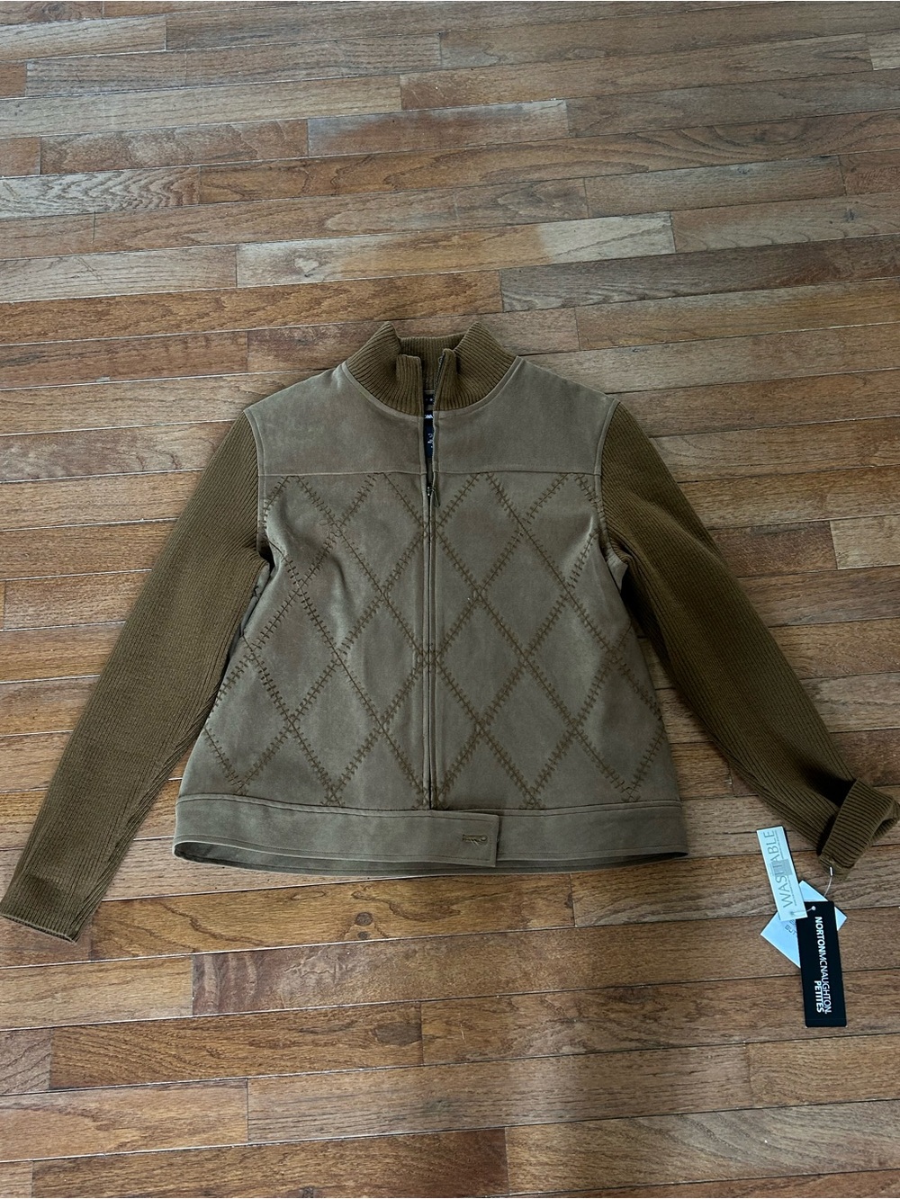 NWT Vintage Women's Brown Quilted Zip-Front Jacket